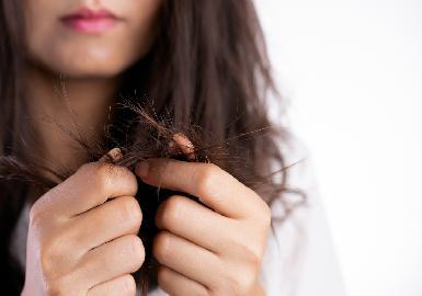 Cheveux cassants en raison d'un manque de zinc
