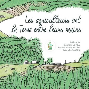 Les-agriculteurs-ont-la-terre-entre-leurs-mains